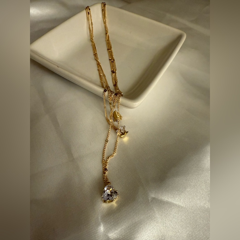 Gold-tone fashion Necklace with Crystal Accents